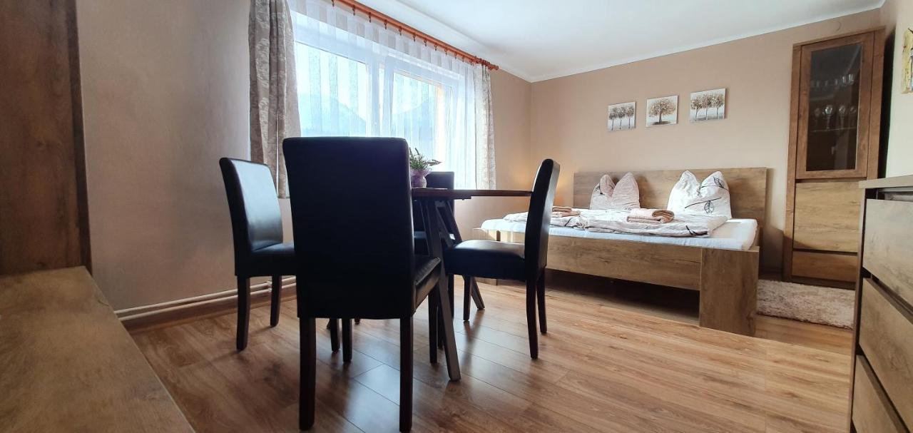 Appartamento Privát u Babičky Ždiar Esterno foto